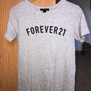 Forever 21 logo tee